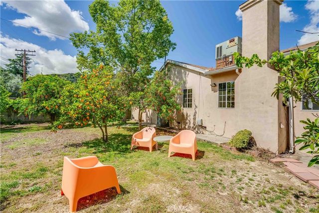 3654 Urquidez Avenue, Glendale, CA 91208