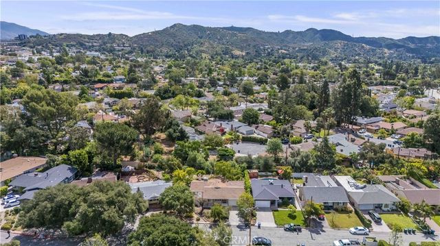 3654 Urquidez Avenue, Glendale, CA 91208