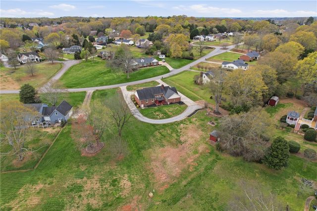 209 Devon Way, Anderson, SC 29621