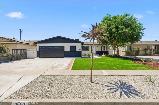 1500 W Elm, Fullerton, CA 92833