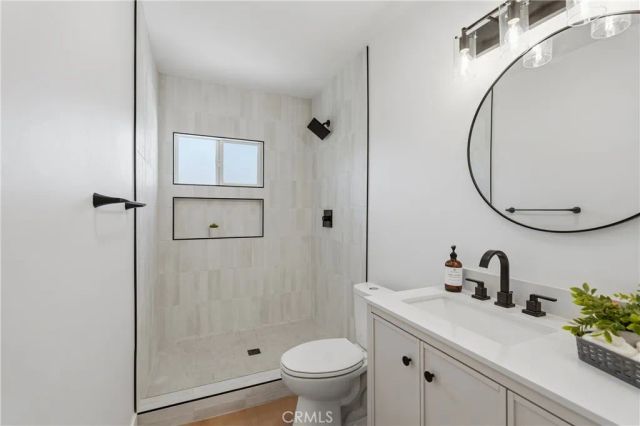 1500 W Elm, Fullerton, CA 92833