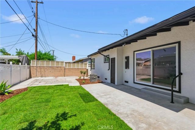 1500 W Elm, Fullerton, CA 92833