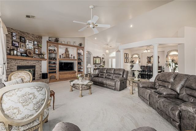 2301 Zephyr Avenue, Pahrump, NV 89048