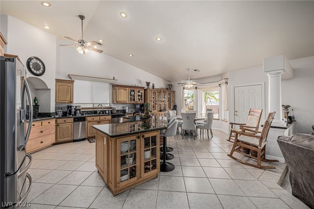 2301 Zephyr Avenue, Pahrump, NV 89048