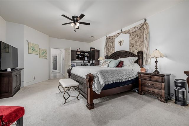 2301 Zephyr Avenue, Pahrump, NV 89048