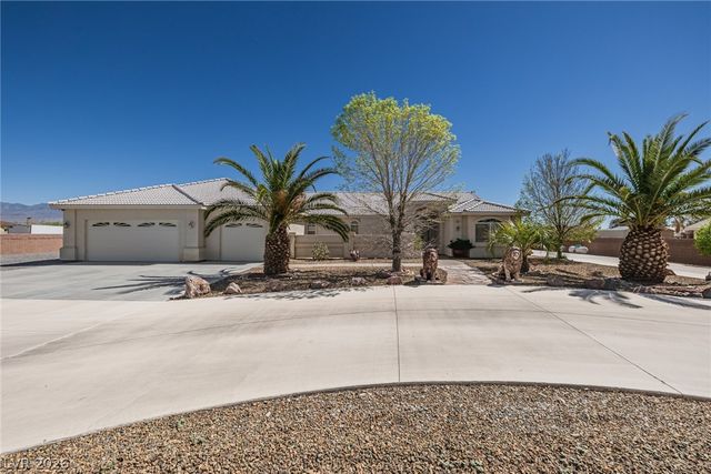 2301 Zephyr Avenue, Pahrump, NV 89048