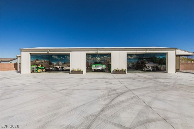 2301 Zephyr Avenue, Pahrump, NV 89048