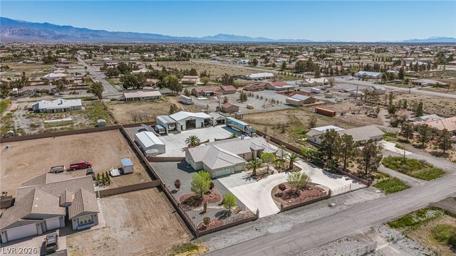 2301 Zephyr Avenue, Pahrump, NV 89048