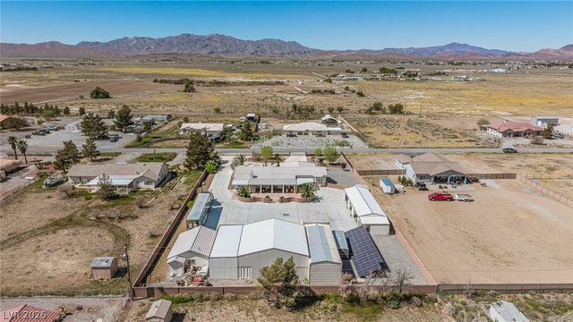 2301 Zephyr Avenue, Pahrump, NV 89048