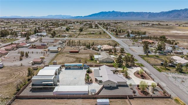 2301 Zephyr Avenue, Pahrump, NV 89048