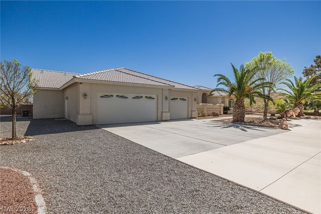 2301 Zephyr Avenue, Pahrump, NV 89048