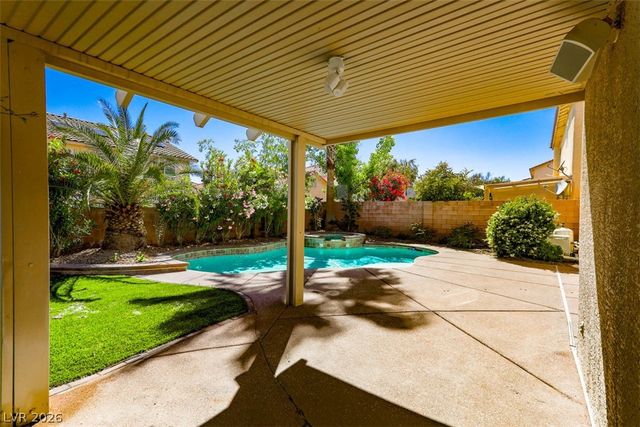 9521 Veterans Court, Las Vegas, NV 89148
