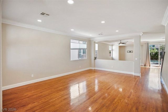 9521 Veterans Court, Las Vegas, NV 89148