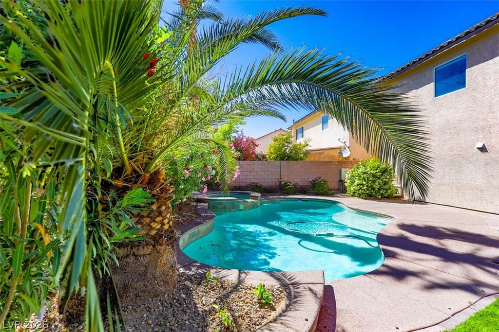 9521 Veterans Court, Las Vegas, NV 89148