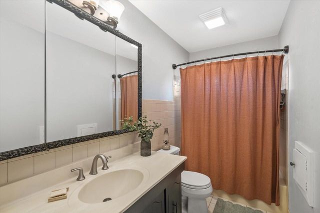 N85W17120 Ann AVENUE, Menomonee Falls, WI 53051