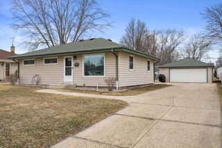 N85W17120 Ann AVENUE, Menomonee Falls, WI 53051