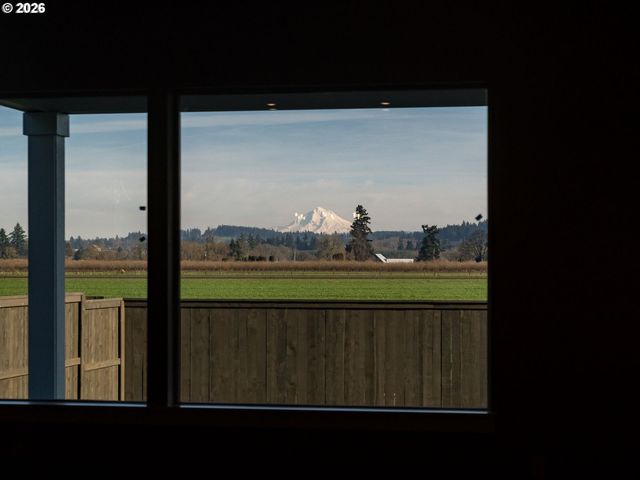 1650 S Redwood St, Canby, OR 97013