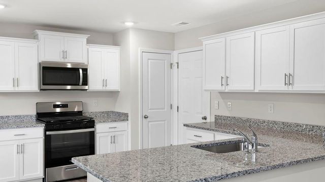 4125 Springshire Lane, Boiling Springs, SC 29316