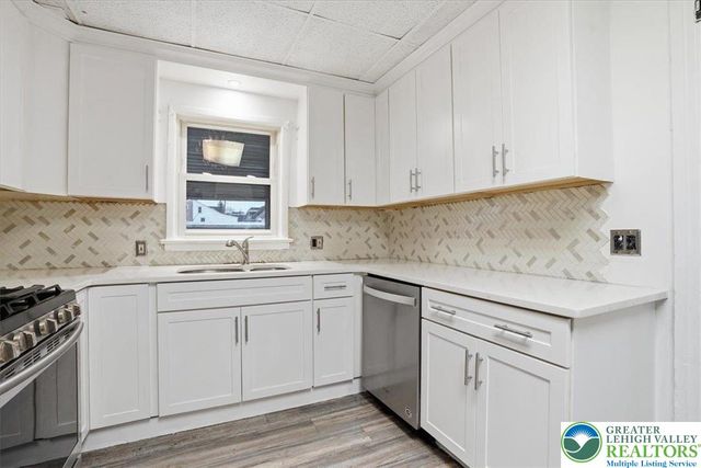 1326 Ferry Street, Easton, PA 18042