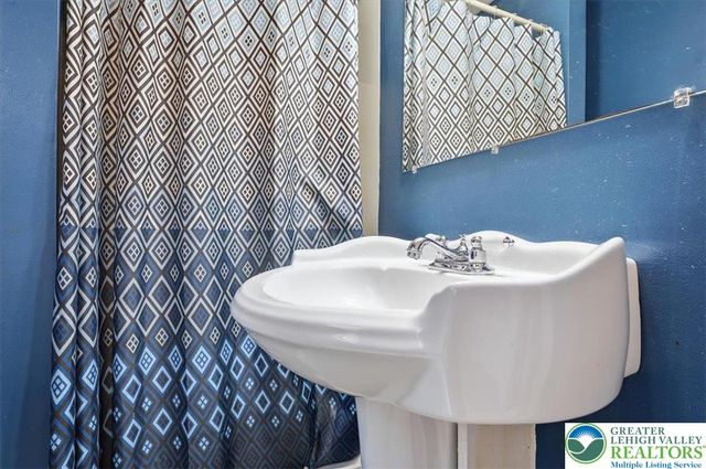 1326 Ferry Street, Easton, PA 18042