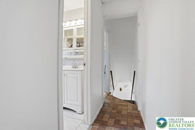 1326 Ferry Street, Easton, PA 18042