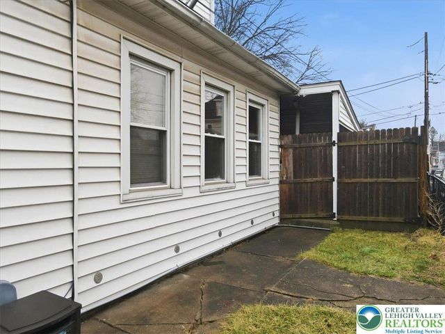 1326 Ferry Street, Easton, PA 18042