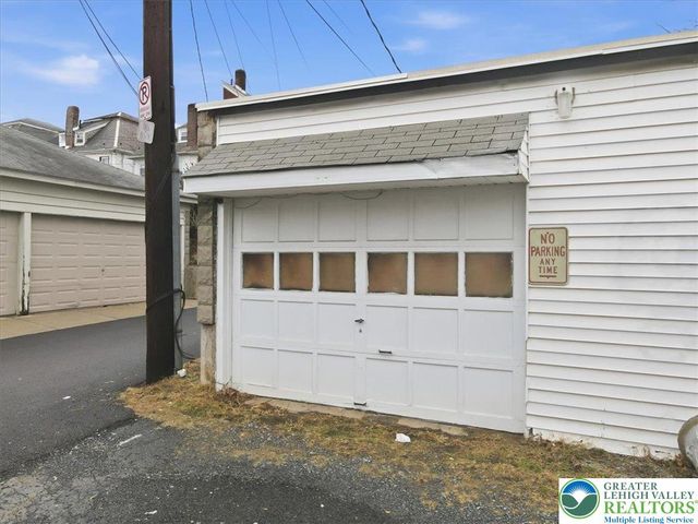 1326 Ferry Street, Easton, PA 18042