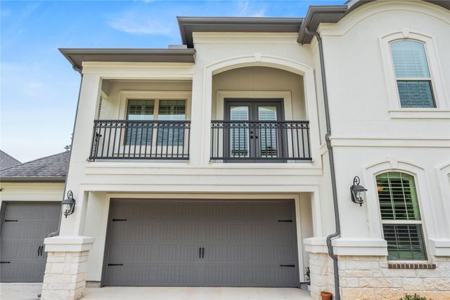 1002 Pleasant Pines Lane, Pinehurst, TX 77362