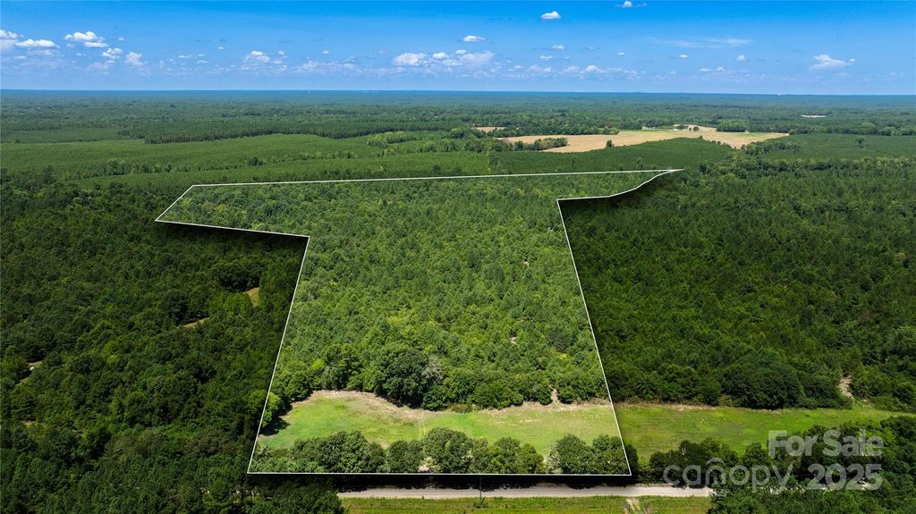 000 Daystar Road 6, Lancaster, SC 29720
