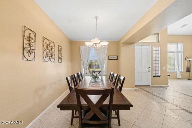 8822 W RUNION Drive, Peoria, AZ 85382