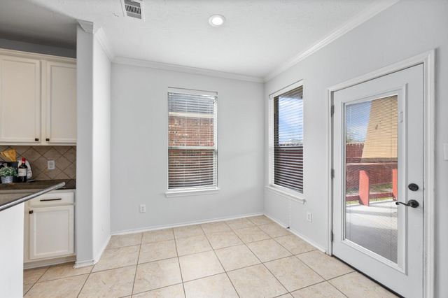 1946 Hawthorne Brook, Fresno, TX 77545