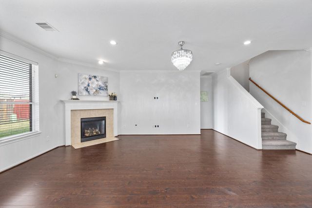 1946 Hawthorne Brook, Fresno, TX 77545