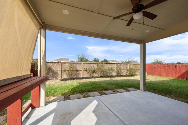 1946 Hawthorne Brook, Fresno, TX 77545