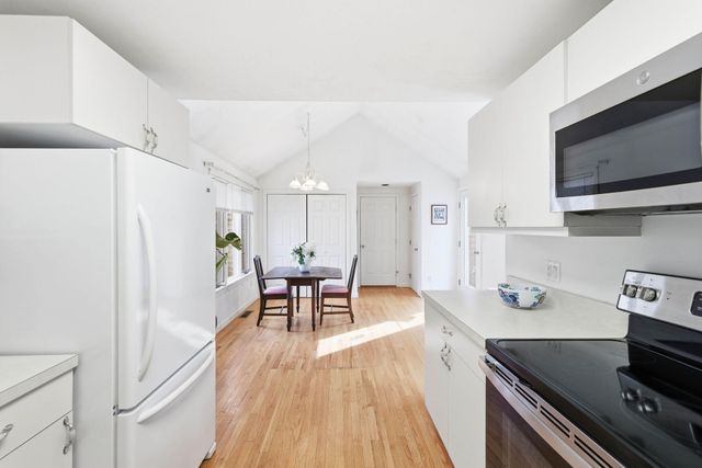 7 Forest Gate UNIT 7, Yarmouth Port, MA 02675