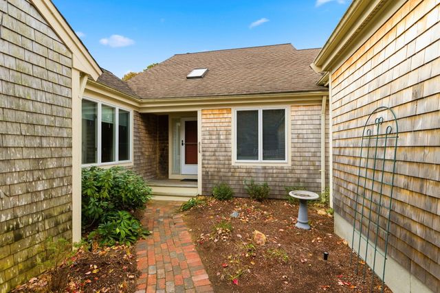 7 Forest Gate UNIT 7, Yarmouth Port, MA 02675