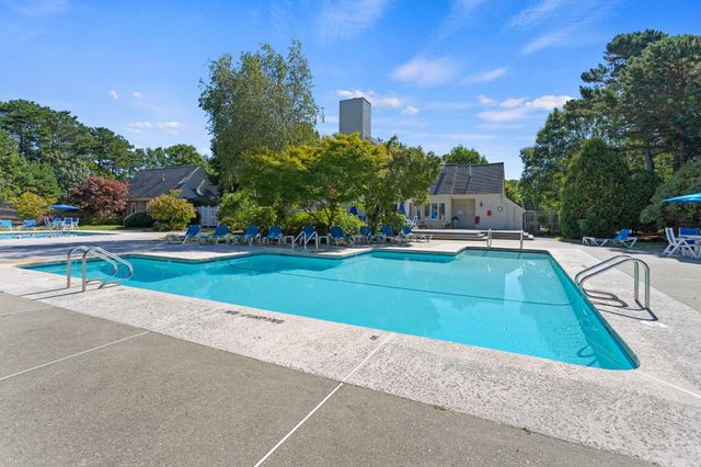 7 Forest Gate UNIT 7, Yarmouth Port, MA 02675