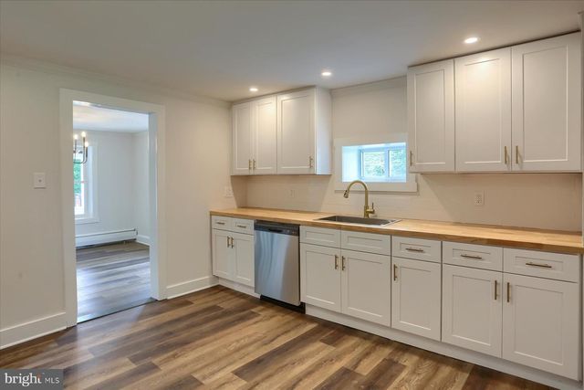 907 GEORGE ST, Coatesville, PA 19320