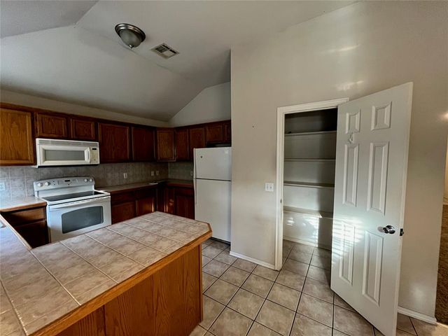 2045 Rising Hill Drive, Norman, OK 73071