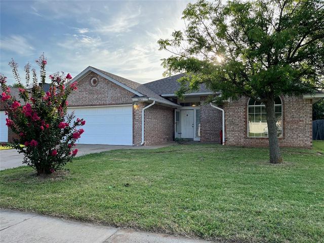 2045 Rising Hill Drive, Norman, OK 73071