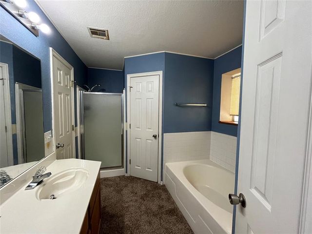 2045 Rising Hill Drive, Norman, OK 73071