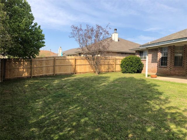 2045 Rising Hill Drive, Norman, OK 73071