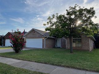 2045 Rising Hill Drive, Norman, OK 73071