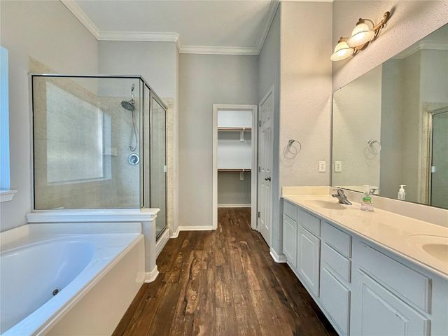 26 Ebony Oaks Place, The Woodlands, TX 77382