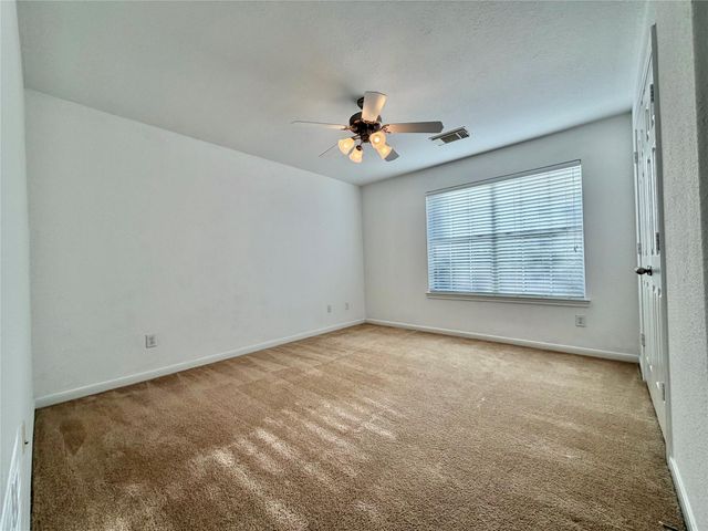 26 Ebony Oaks Place, The Woodlands, TX 77382