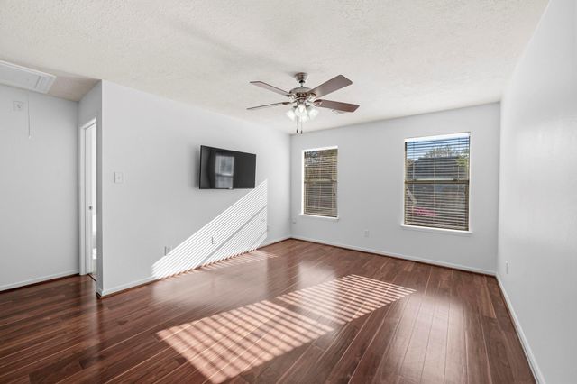 17310 Longs Peek Court, Tomball, TX 77377