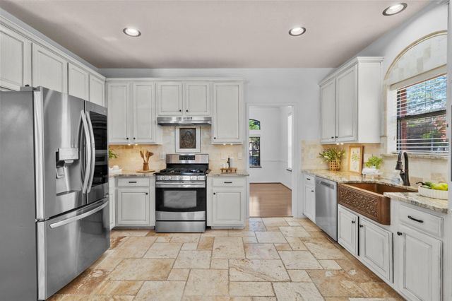 17310 Longs Peek Court, Tomball, TX 77377