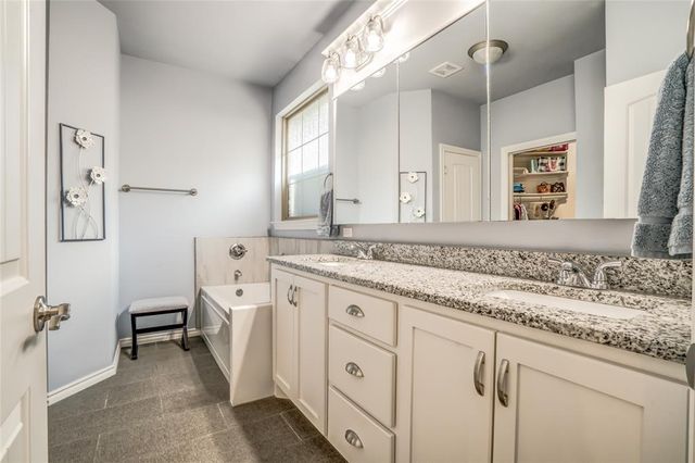 7204 Stinchcomb Drive, Oklahoma City, OK 73132