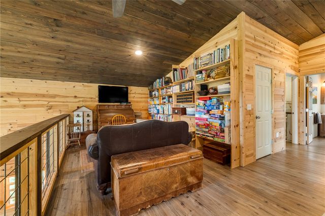 345 Hope Creek Lane, Harrison, AR 72601