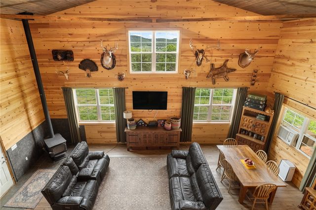 345 Hope Creek Lane, Harrison, AR 72601