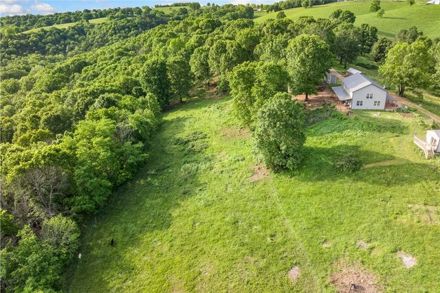 345 Hope Creek Lane, Harrison, AR 72601